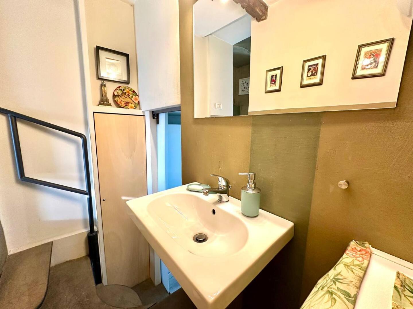Eco Suite, Comfort E Cultura In Centro A Appartement